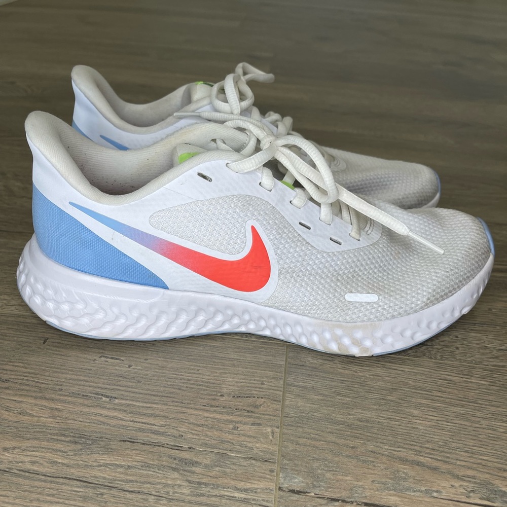 Nike Revolution 5- Women’s white and blue running shoes- size 9.5